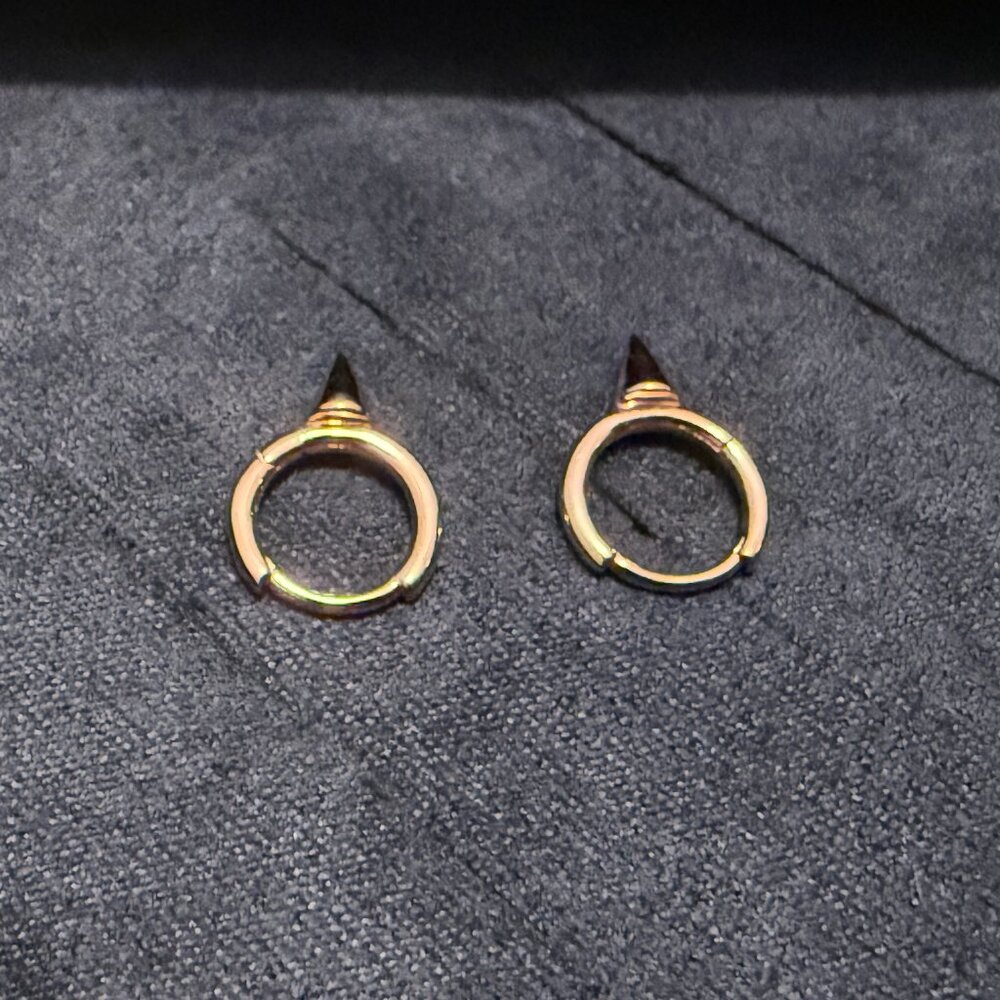 MARIA TASH RG Short Spike Hoop Earring 6.5mm (Single) - Picture 5 of 6